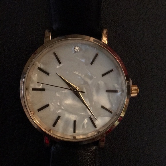 Brand new women’s watch from Macy’s. - Picture 3 of 5